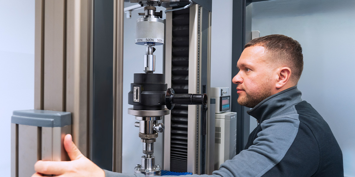 Kalibrierung Pedalkraftmessgeräte Kalibrierung Pedalkraftmessgeräte