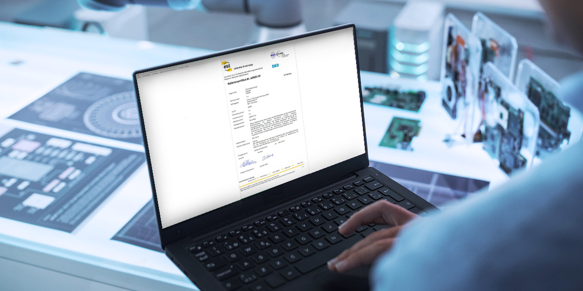 certificate-laptop-1 CE